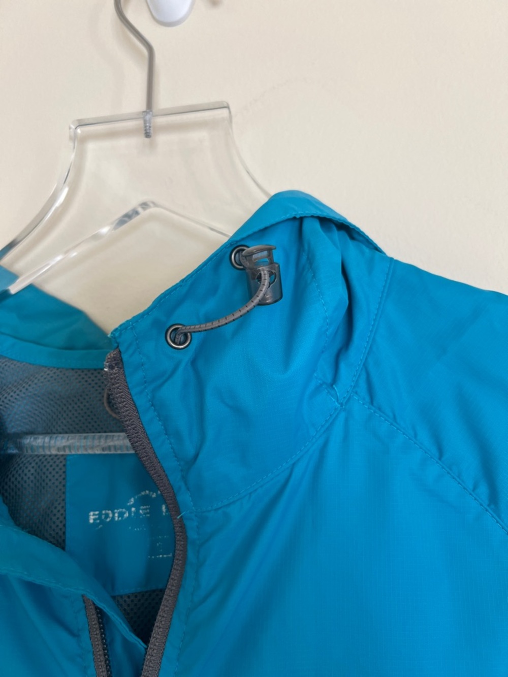 Eddie Bauer Women's Lightweight Teal Hooded Windbreaker Jacket S - Picture 5 of 13